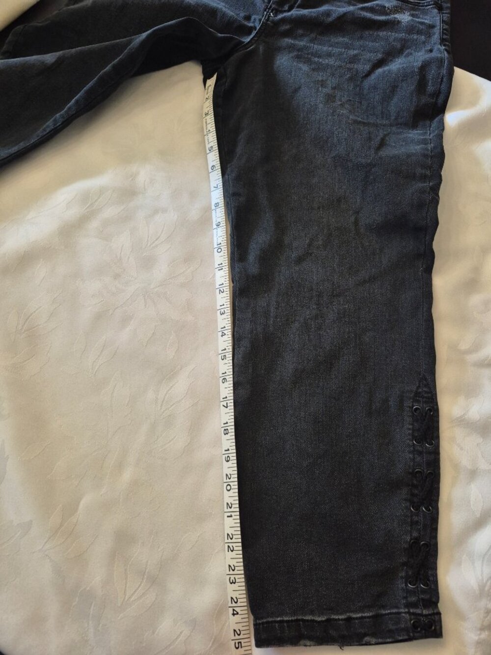 Cropped Jeans - Picture 9 of 9